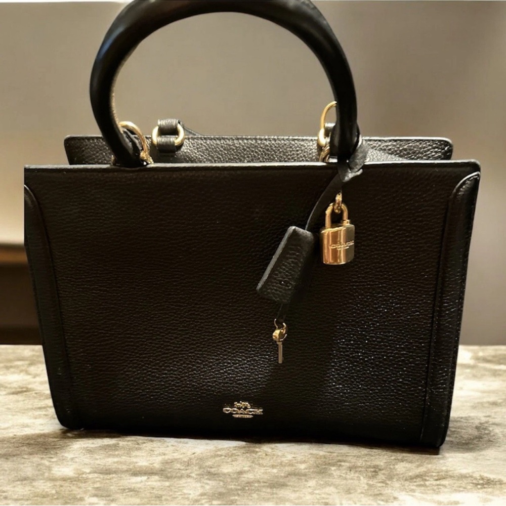 Black coach bag f88087